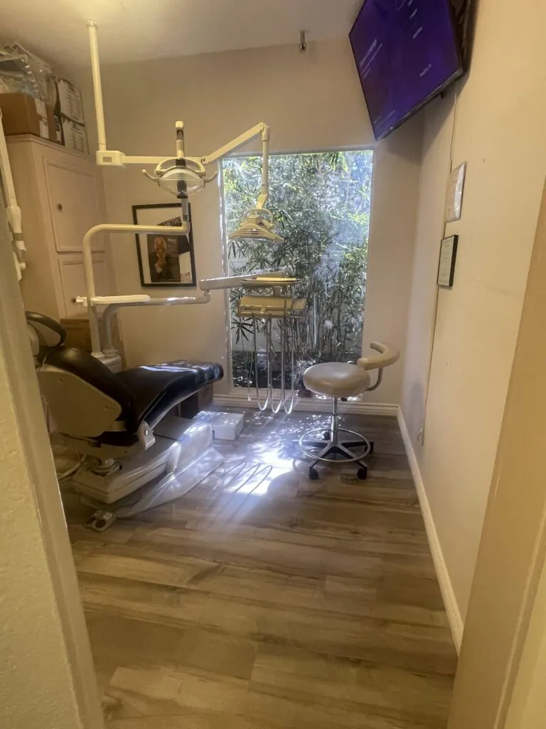 Dentist
